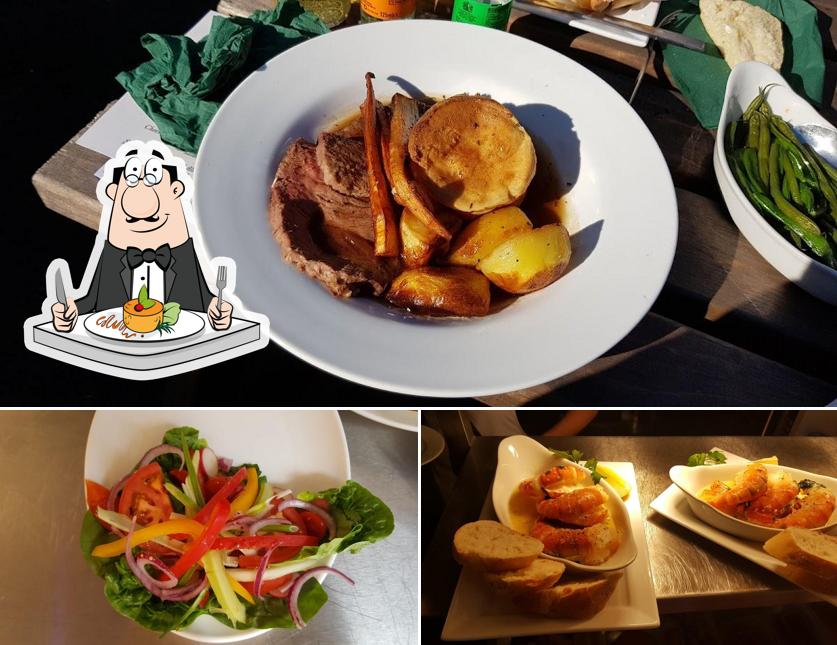 The Plough, Cheapside, South Rd in Woking Restaurant menu and reviews