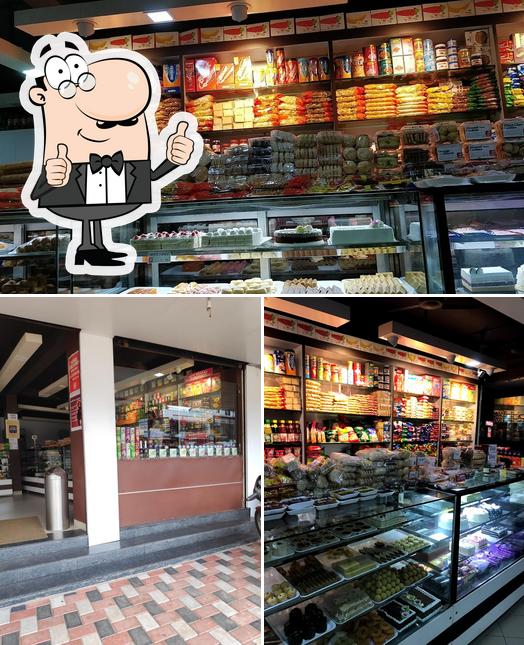 Best Bakers, Aluva, 38R8+2F2 Restaurant reviews
