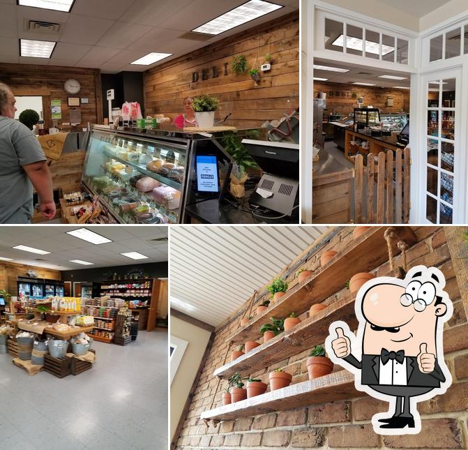 Diamond Square Market Deli Cafe in Williamsport Restaurant menu and