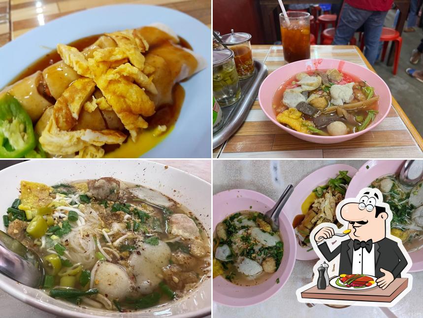Thana Ocha Noodle restaurant, Chiang Mai Restaurant reviews