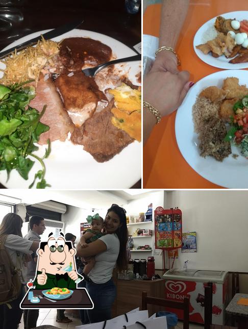 Entre diferentes coisas, comida e interior podem ser encontrados no Restaurante Assis Ribeiro