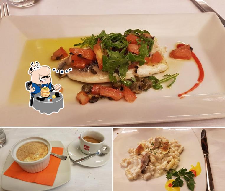 Platti al Ristorante di Pesce Il Pavone