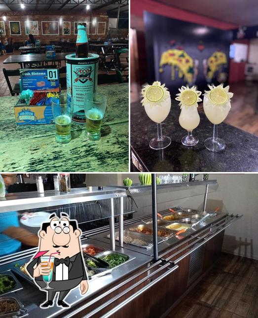 A Bom da Brasa Pizzaria e Chopperia se destaca pelo bebida e comida