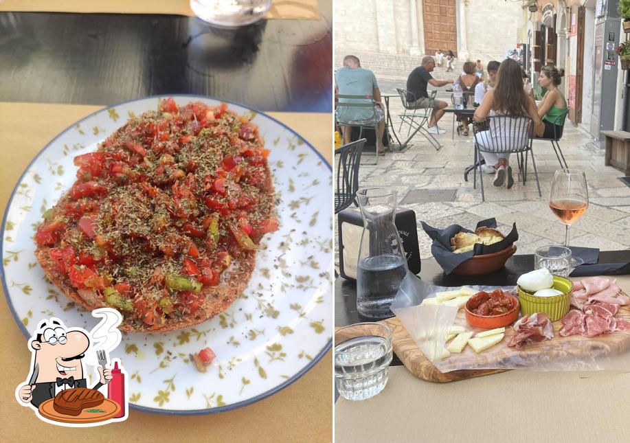 Scegli i un pasto a base di carne a Caffè del Borgo