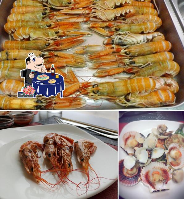 Закажите блюда с морепродуктами в "Qing Wok"
