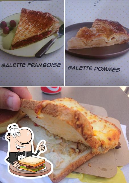 Commmandez un sandwich à La Mie Câline
