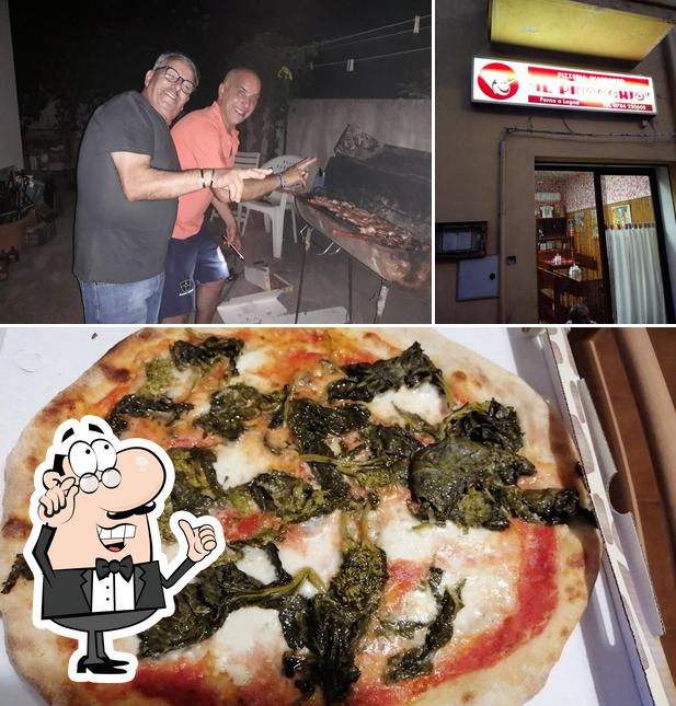 Pizzeria Il Pinocchio si caratterizza per la interni e pizza