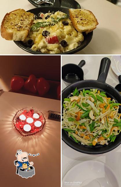 Food at The Momento Cafe