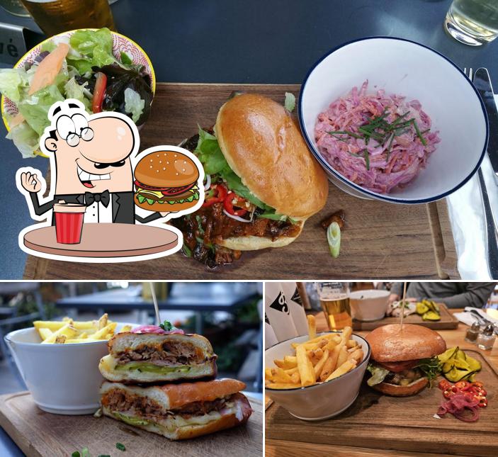 Prova un hamburger a Brisket Southern BBQ & Bar