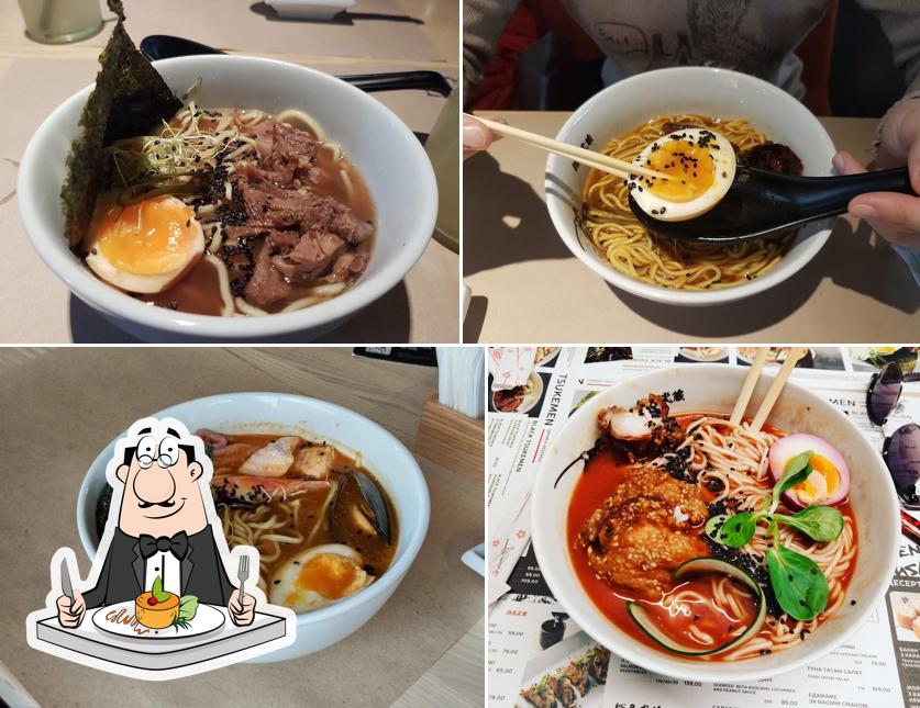 Meals at Menya Musashi