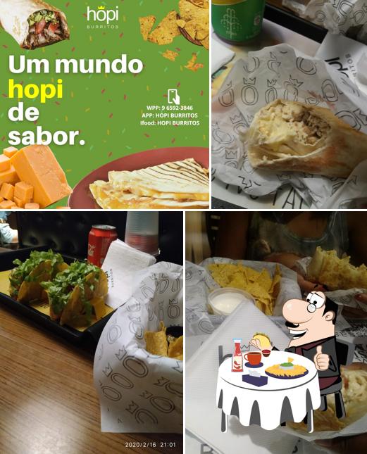 Prato de queijo em Hopi Burritos Brasil