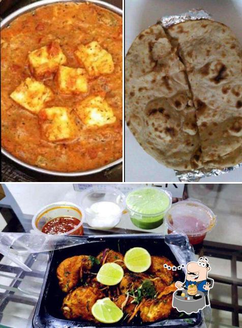 Food at Desi Dakaar