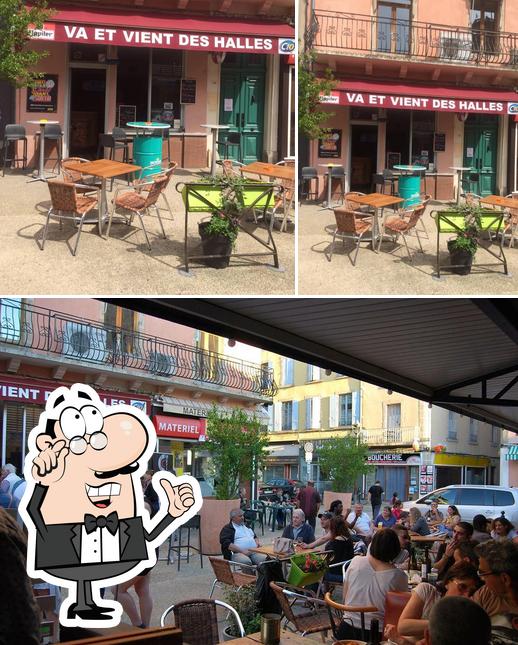 L'intérieur de Bar au Va et Vient des Halles