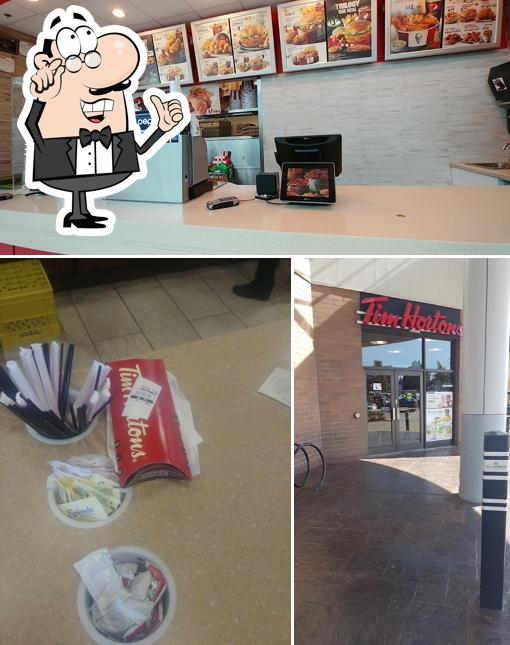 L'intérieur de Tim Hortons