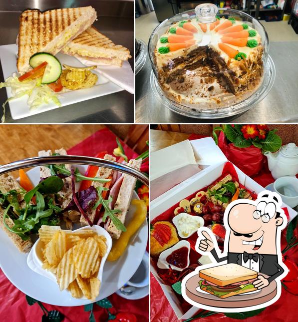 The Garden Coffee Shop & Diner, Damyns Hall Aerodrome, Aveley Rd in