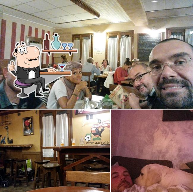 Dai un'occhiata agli interni di Cirenaica OsteriaPub