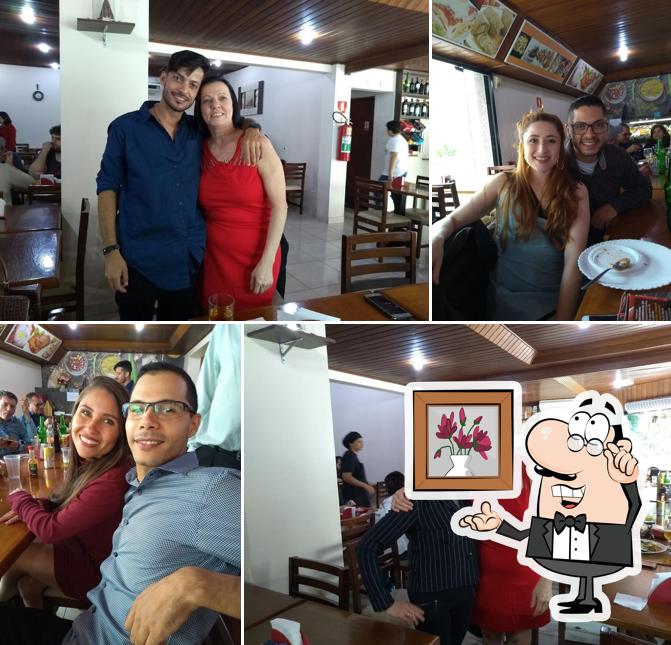 O interior do Pizzaria Glória
