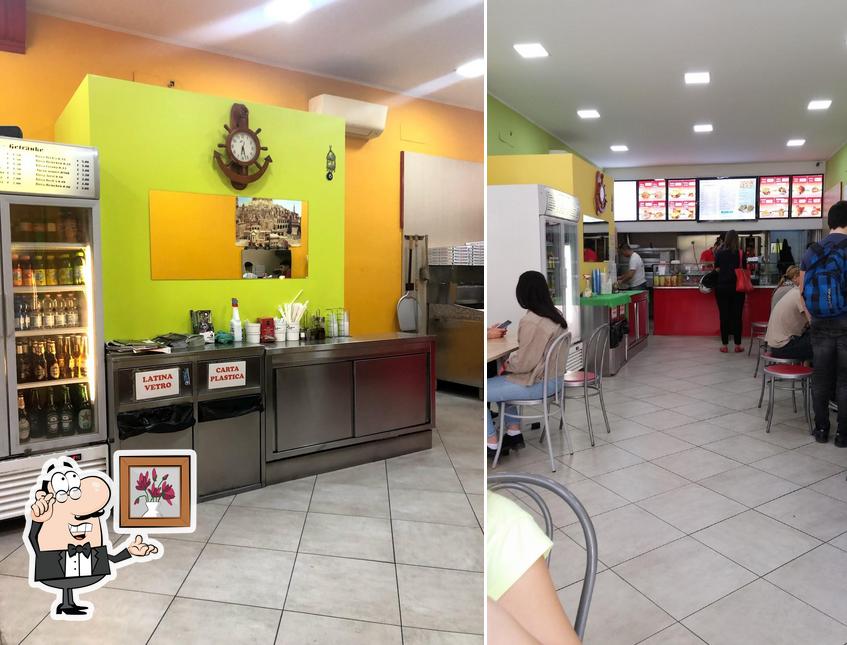 Gli interni di Turkish Best Kebap