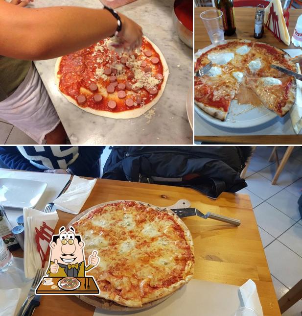 Prenez des pizzas à Pizzeria Strapizzami