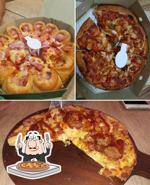 The Pizza Company restaurant, Bangkok, ถนนเคหะร่มเกล้า Restaurant reviews