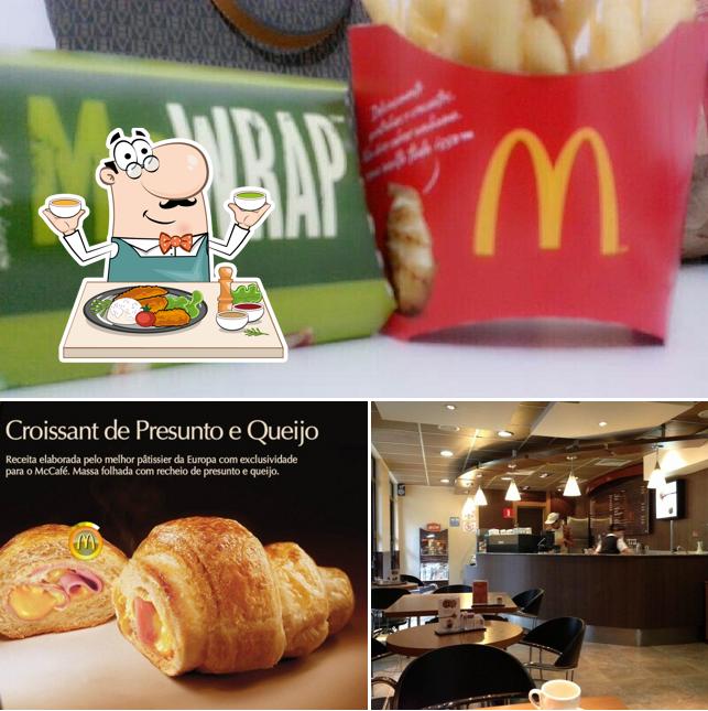 Confira a imagem ilustrando comida e interior no McCafé