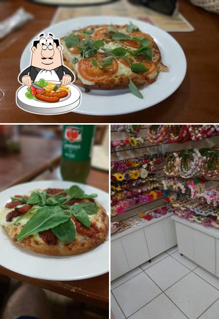Comida em Empanaderia Real