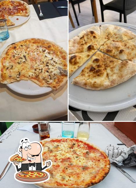 Ordina una pizza a Pizzeria Caltinu