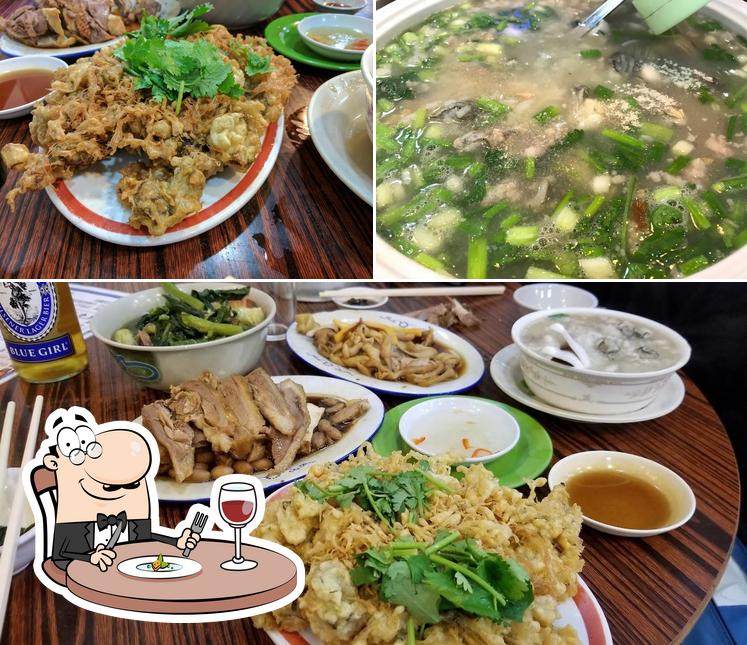 Food at Ling Fat Chiu Chow Congee