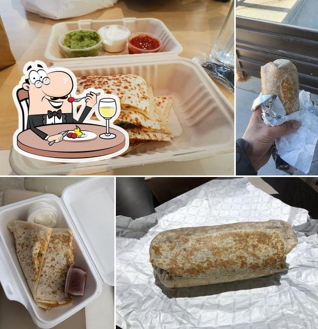 Nourriture à Fat Bastard Burrito Co