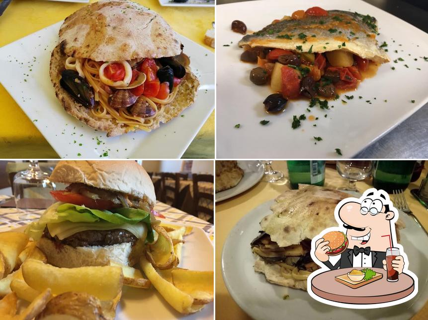 Ordina un hamburger a Pizzeria Castello