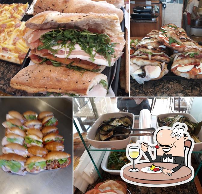 Platti al Pizzeria "Lo Spuntino" Roma