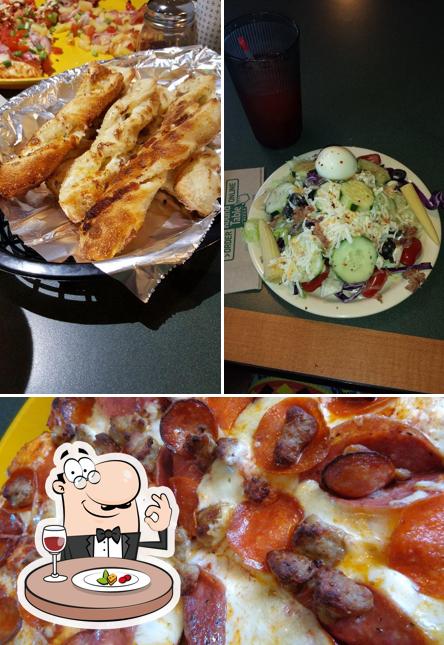 Round Table Pizza, 15255 E 14th St in San Leandro Restaurant menu and