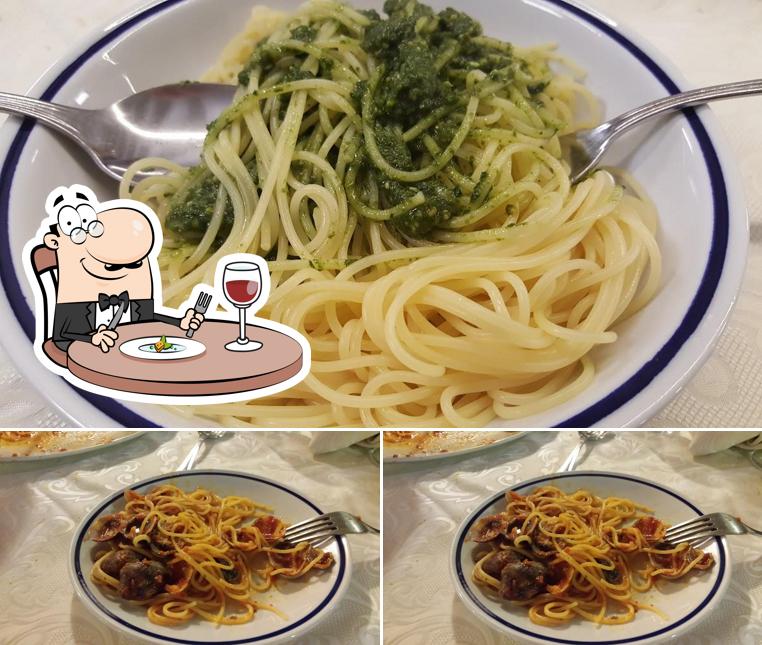Platti al Pizzeria O Sole Mio