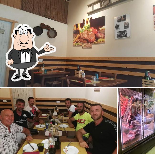 Gli interni di Osteria all'Aglione