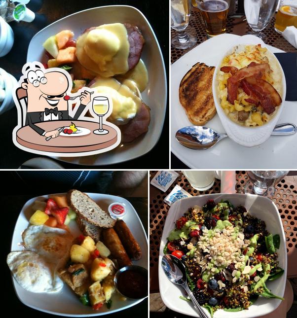 The Wood Restaurant & Lounge