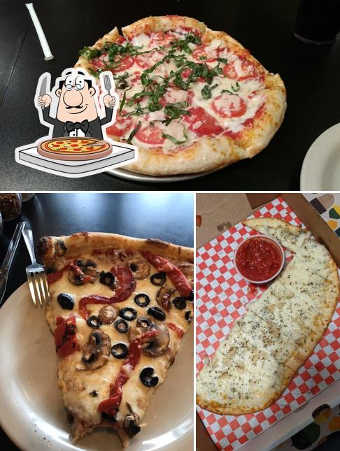 Pegasus Pizza Oakway, 4 Oakway Center in Eugene - Restaurant menu and ...