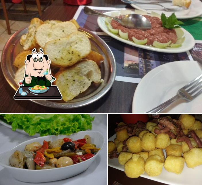 Platos en Bar XV
