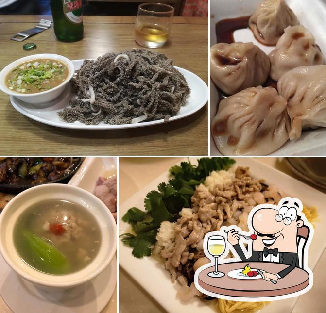 Еда в "Jolin Shanghai Restaurant"