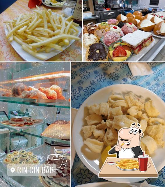 Assaggia un piatto di chips a cin cin bar ristorante al mare