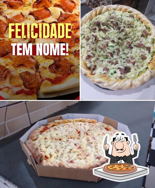 Peça diferentes variedades de pizza