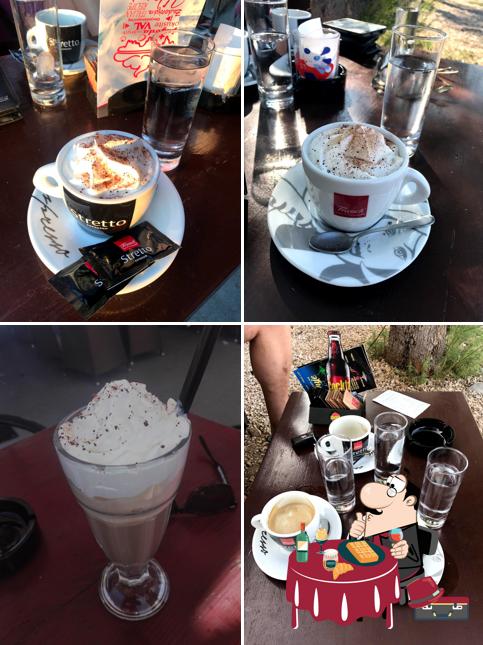 Beach Bar Duje serve un'ampia gamma di dolci