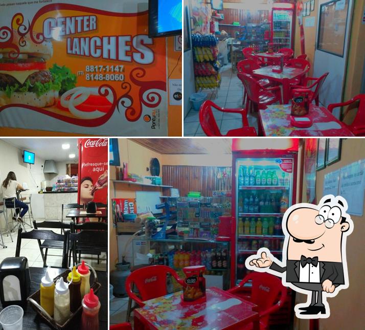 O interior do Center Lanches