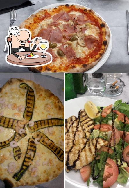 Cibo al Trattoria Pizzeria Red Sunset