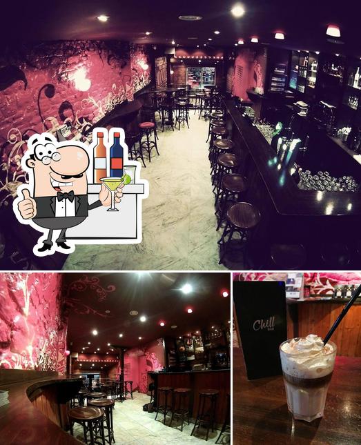 Voici l’image indiquant la comptoir de bar et dessert sur Le Chill Bar