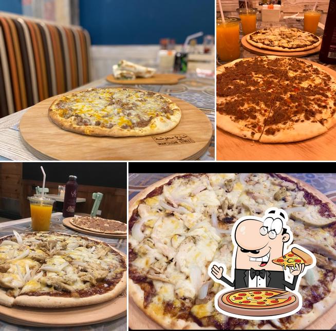 Try out pizza at Manoushe street - Ajman