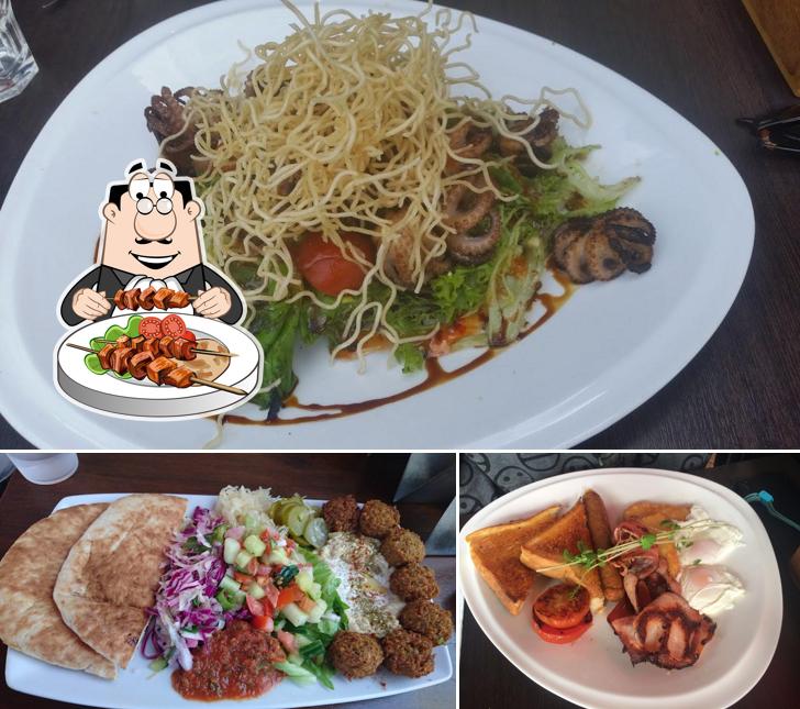 The pantry cafe in Burleigh Heads Restaurant menu and reviews