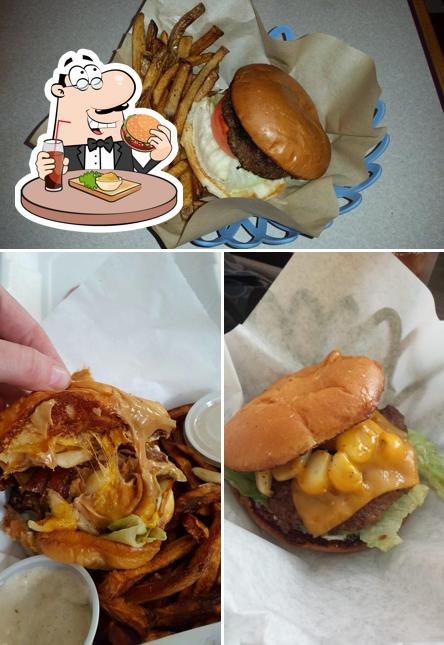 The Burger Dive in Billings - Restaurant menu and reviews