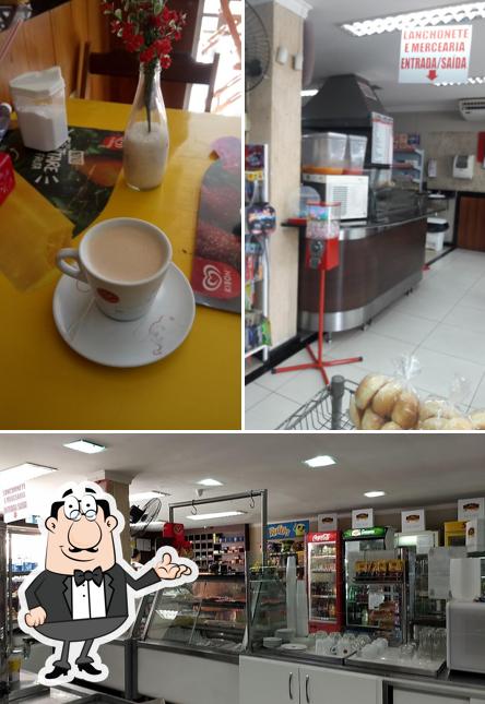 Veja imagens do interior do Padaria Mr. Pão