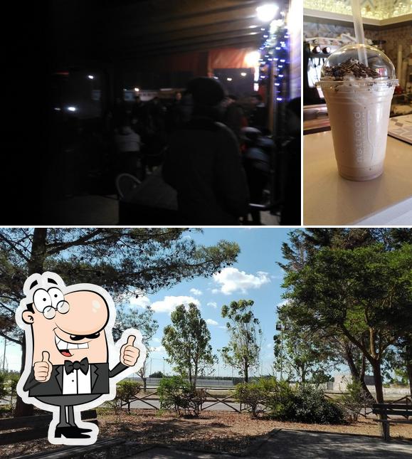 Ecco una foto di chiosco bar