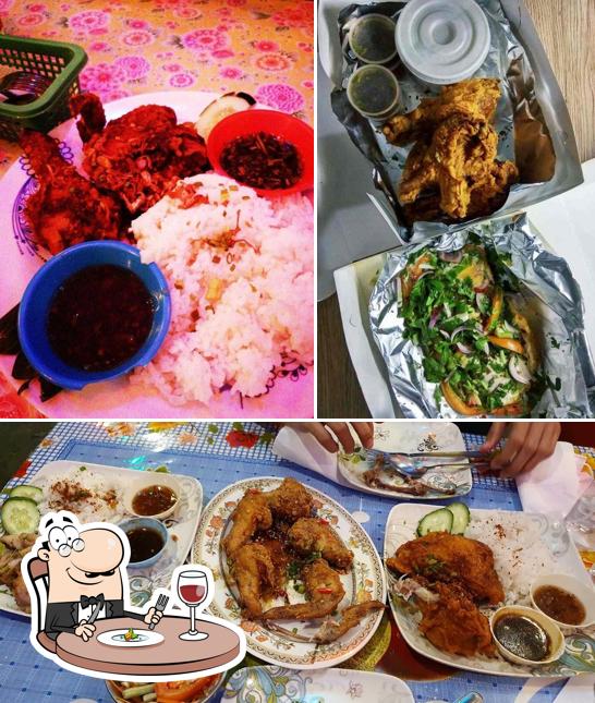 Food at Khao Khai Thai Chicken House